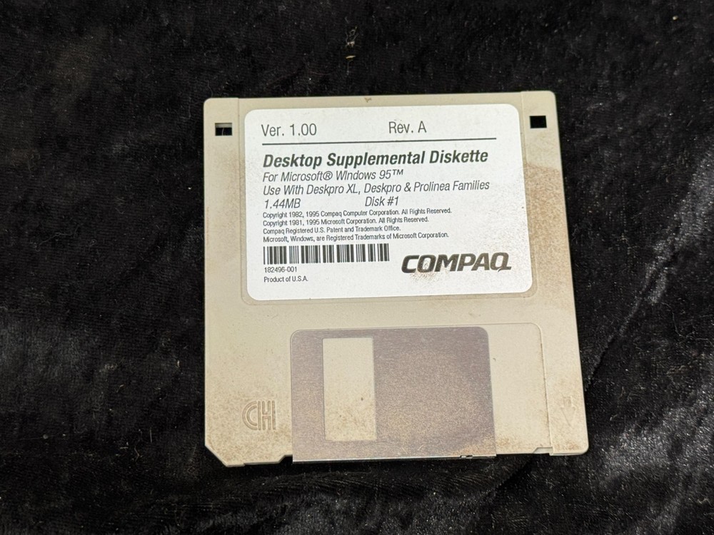 Compaq Desktop Supplemental Diskette Ver 1.00 for Microsoft Windows 95