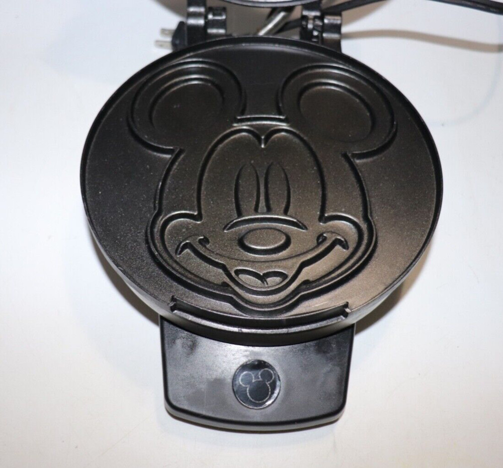 Disney DCM-1 Classic Mickey Waffle Maker Brushed Stainless Silver