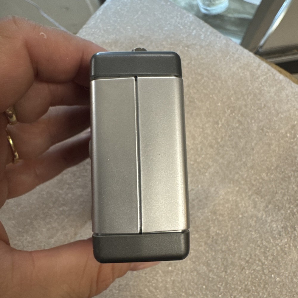 D-Link (KVM-121) 2-Port Switch