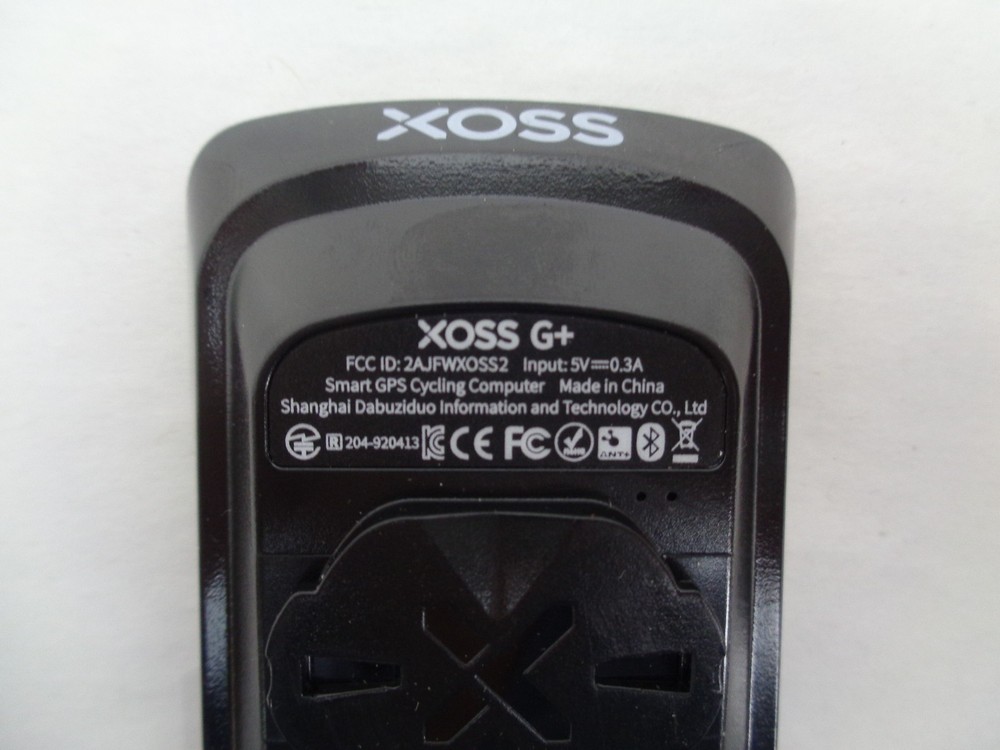 XOSS G+ Smart GPS Cycling Computer with Accessories Screen Protector Mount etc