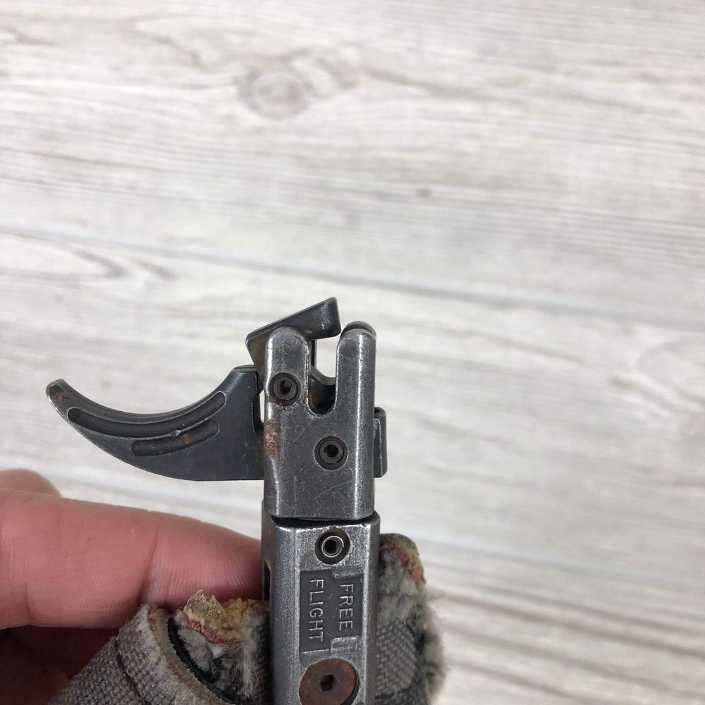 Used Winn Free Flight Release 2