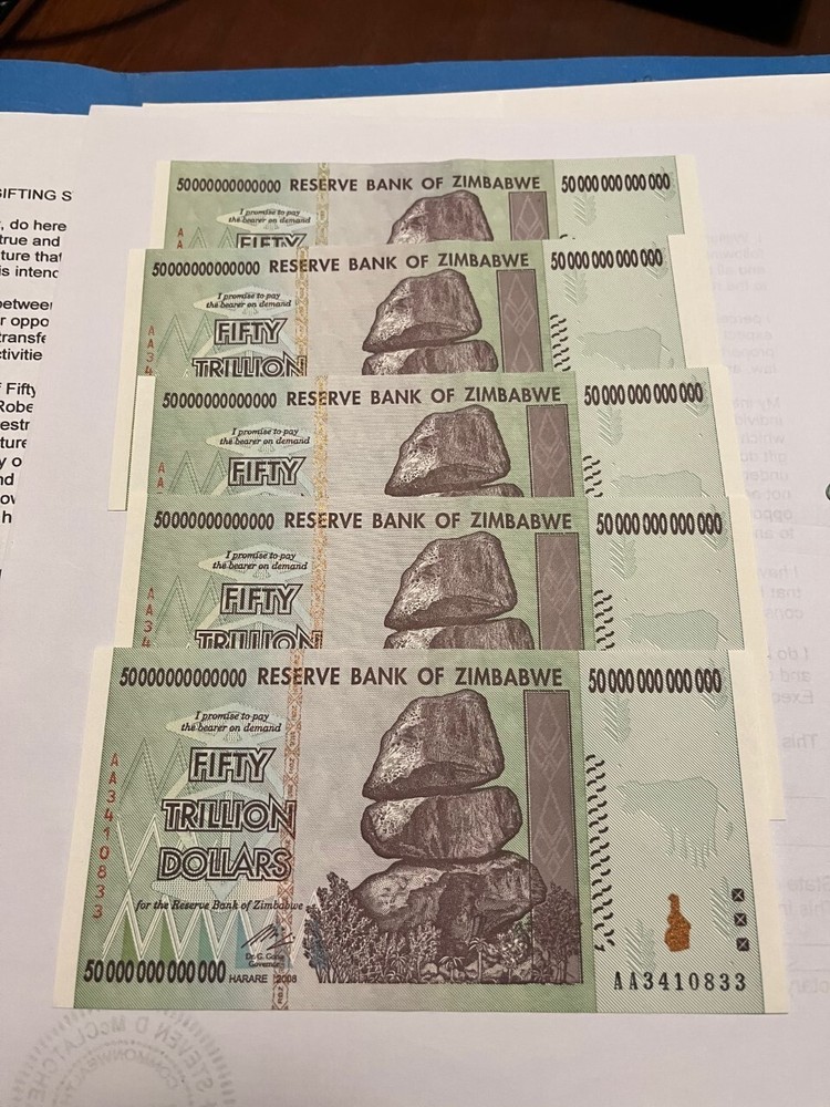 Zimbabwe 50 trillion dollars banknotes