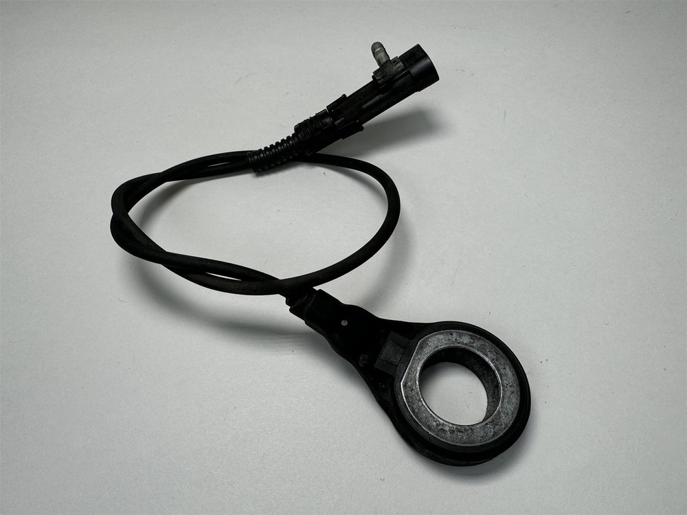 Harley-Davidson 2011 Road Glide CVO Rear ABS Sensor 40615-08