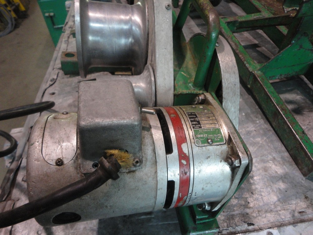 GREENLEE Tugger Cable Puller with all Hardware and Storage Box