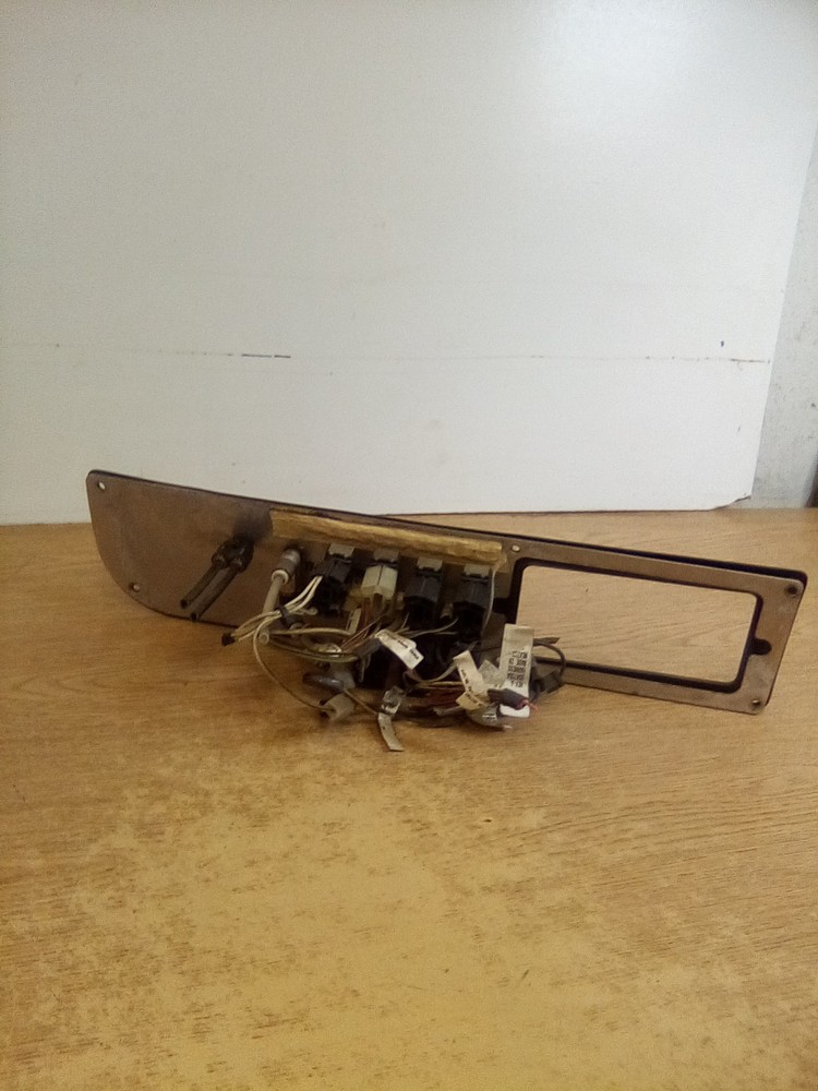 Peterbilt 17-04241-2D00 Dash Switch Panel