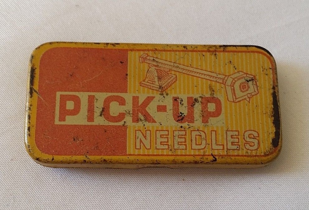 PG366 - Gramophone needles PICK - UP BOX EMPTY GRAMOPHONE DOTS