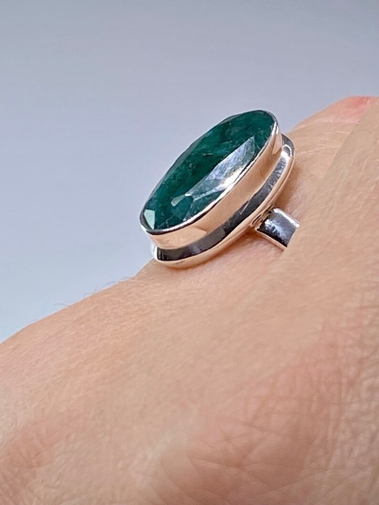 Solid 925Sterling Silver Natural Rough Emerald Oval Gemstone Handmade Ring