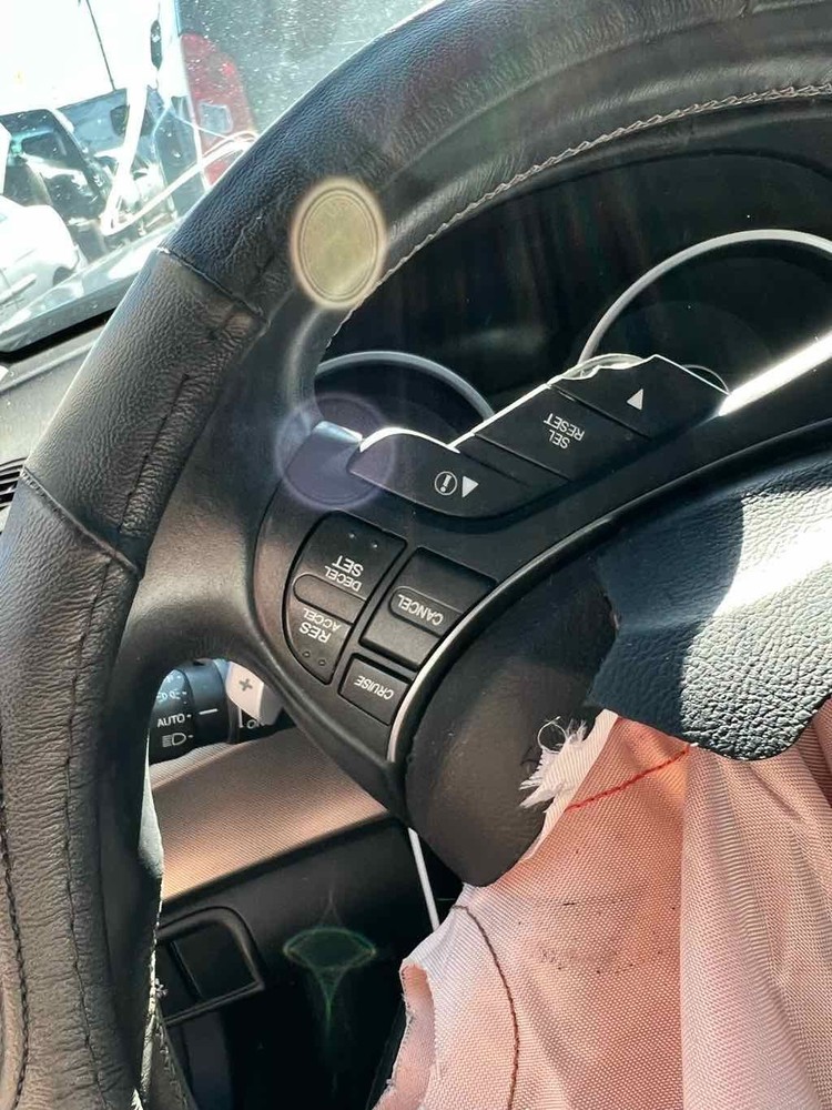 Used Blind Spot Detection System Warning Control Module fits: 2012 Acura Tl Driv