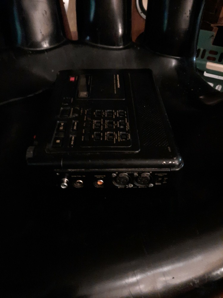 portable mini disc player recorder