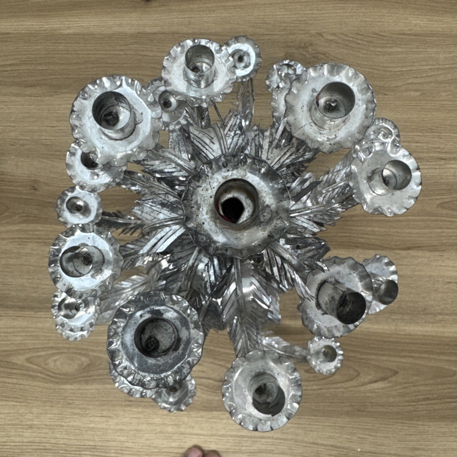 Elegant Rare Mexico Tin Art 25 FEATHER Candelabra Christmas Tree