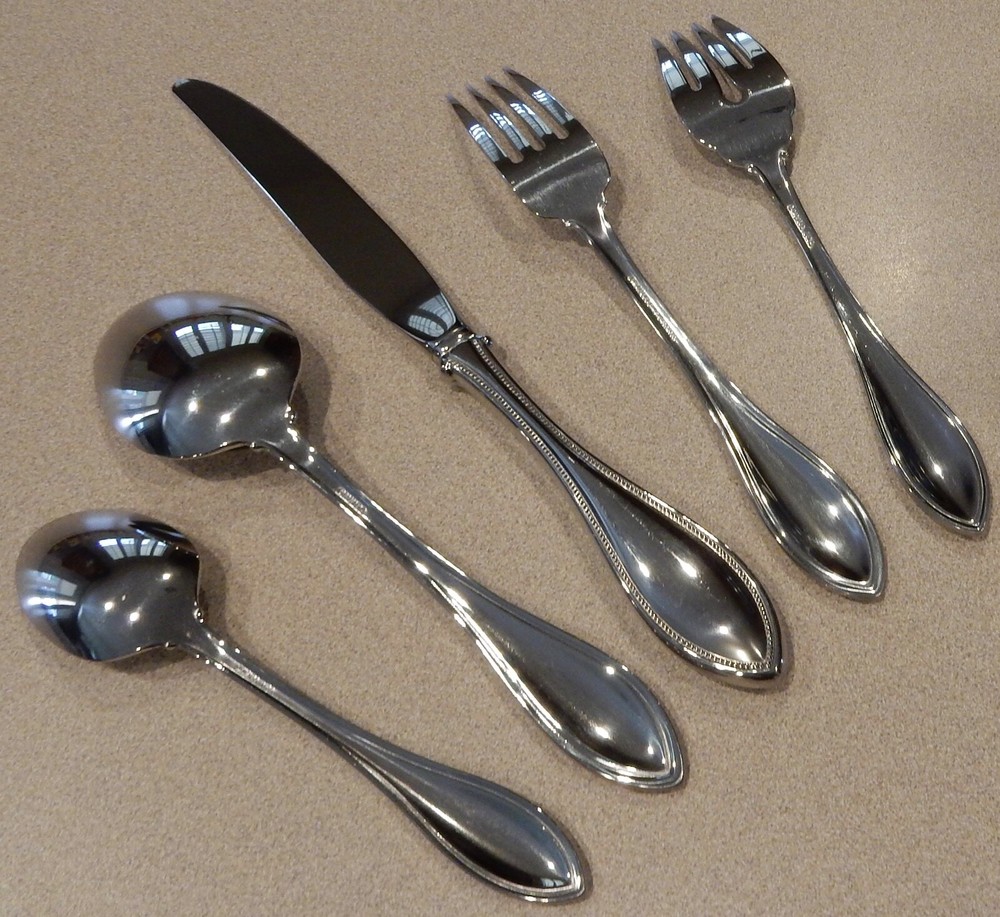 Stainless by Oneida American Harmony Flatware 18/8 5 PC Place Setting