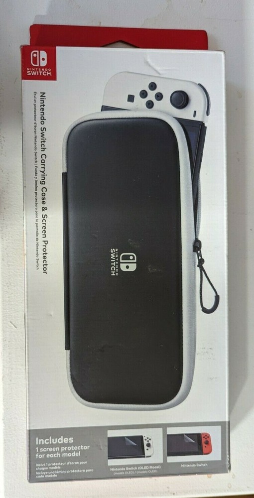 Nintendo Switch Carrying Case & Screen Protector - Black and White
