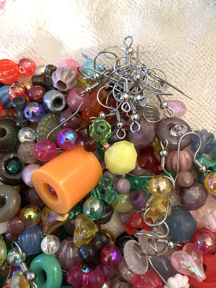 Crafters Lot Misc Multicolor Beads Metal Earring Hooks