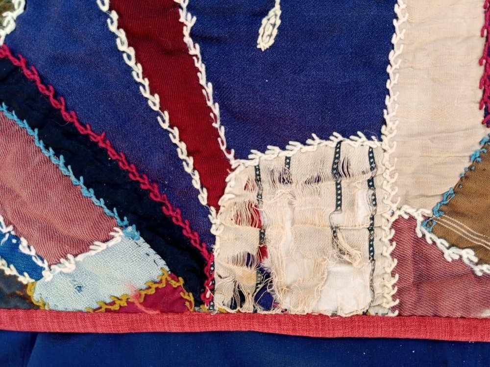 antique beautiful crazy handmade patchwork quilts it177