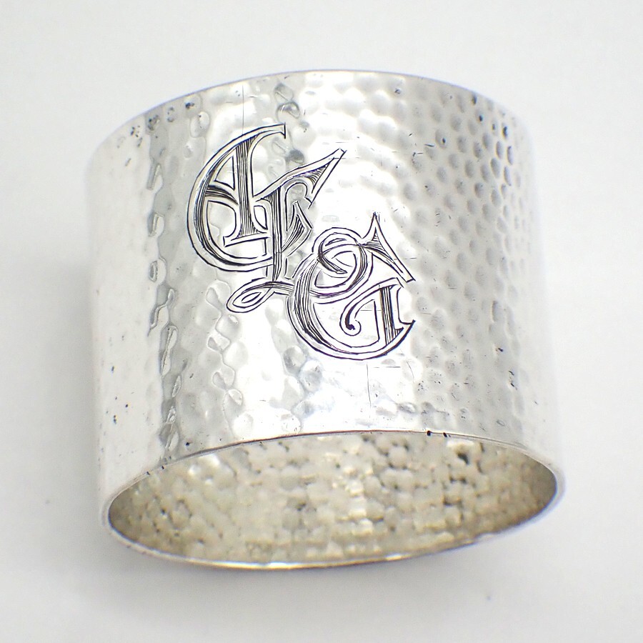 Hammered Napkin Ring Reed and Barton Sterling Silver Mono ALG