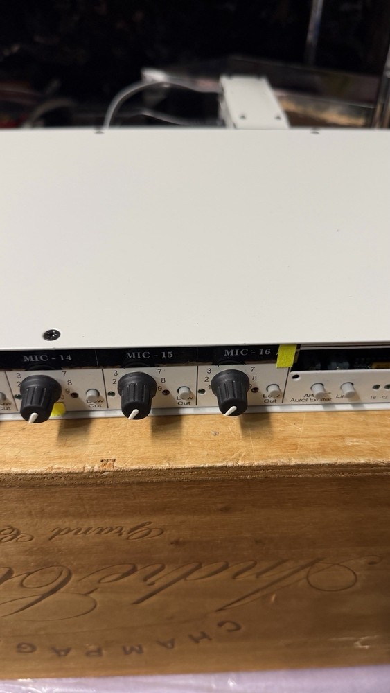 Intelix Audio Mixer Rack Unit Tested Working No Power Cable