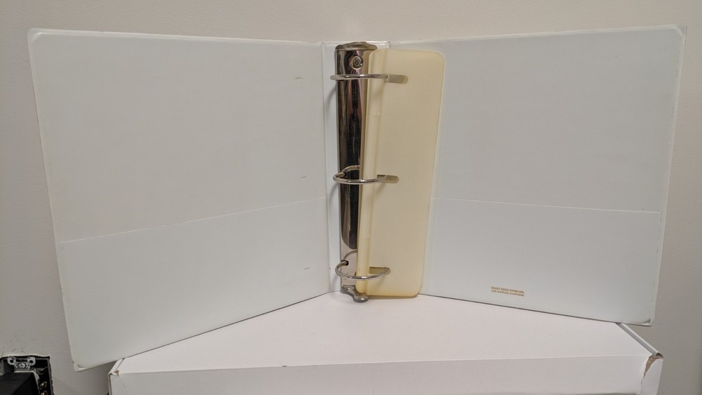 Vintage 1980's Apple Computer Rainbow Logo Software Bank 3-Ring Binder Folder