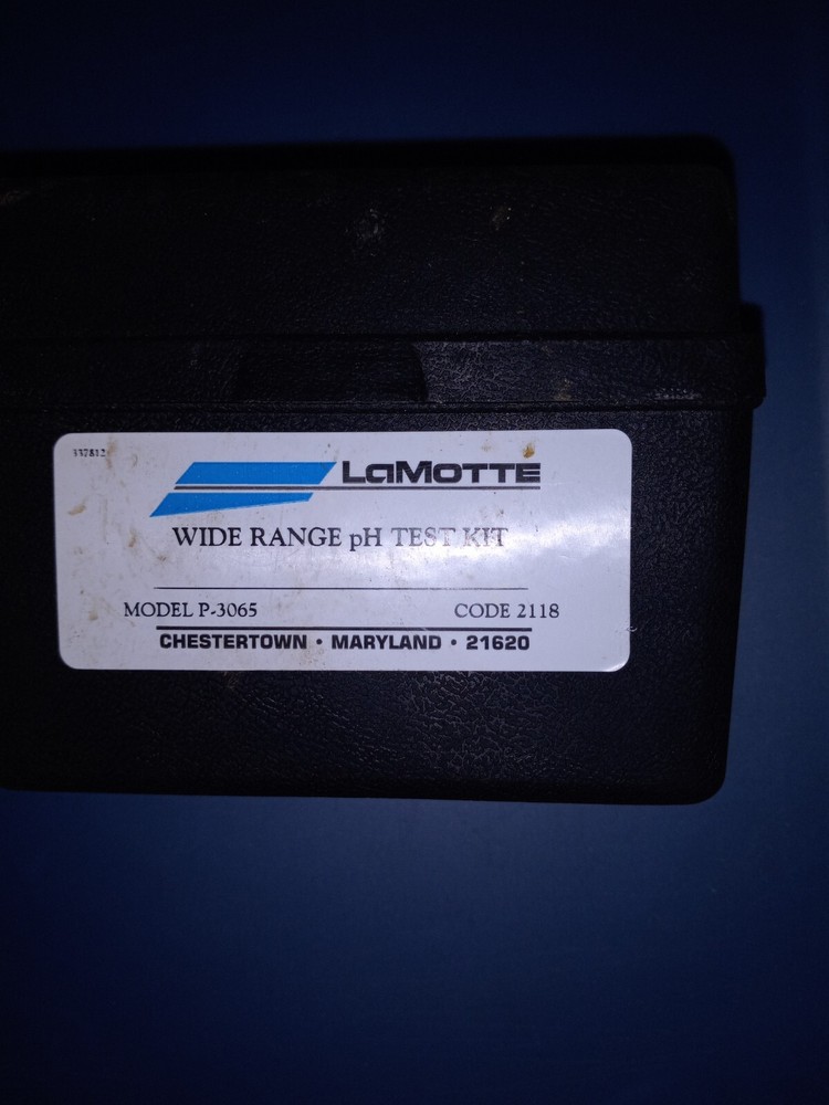 Wide Range pH Test Kit Model P-3065 LaMotte