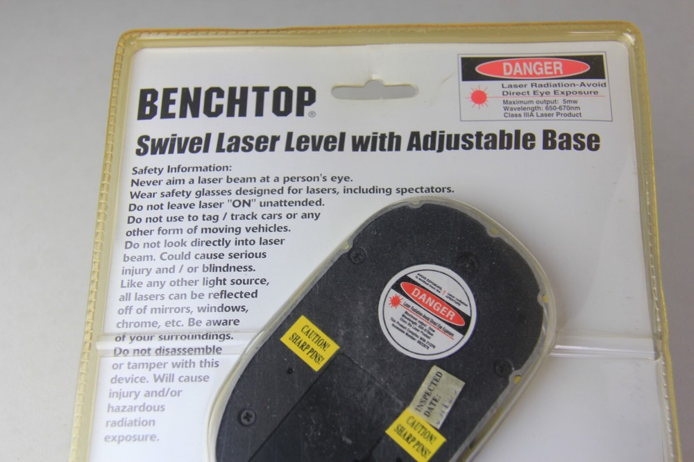 Benchtop swivel laser level with adjustable base