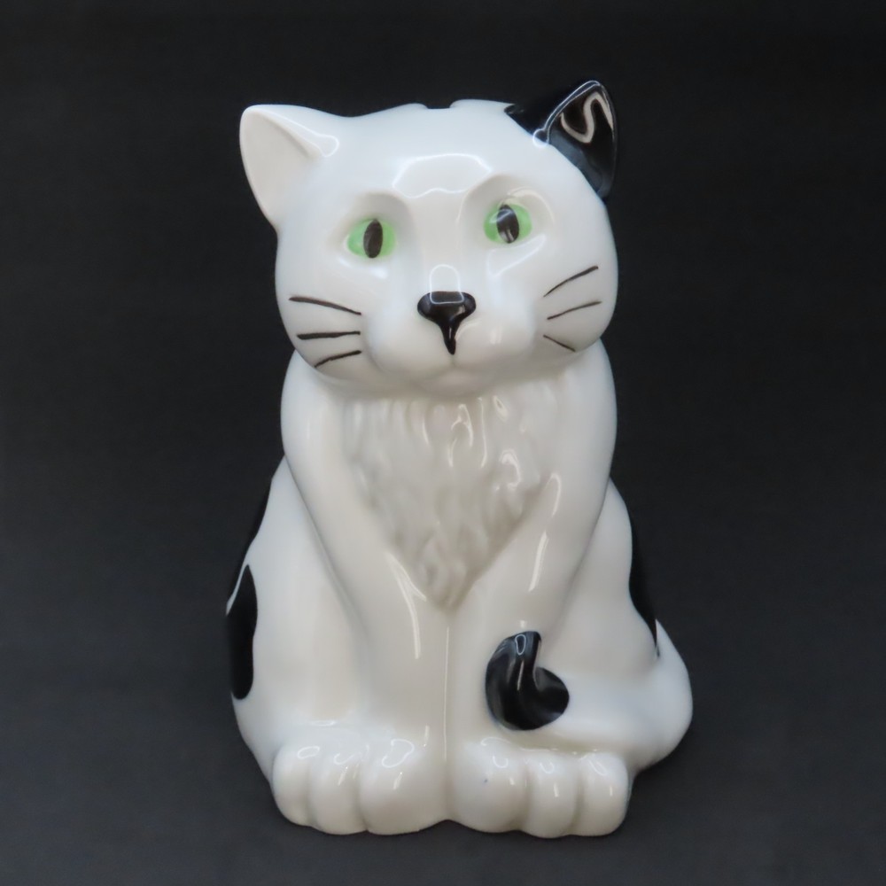 Wade Ceramic Cat Money Box Figurine