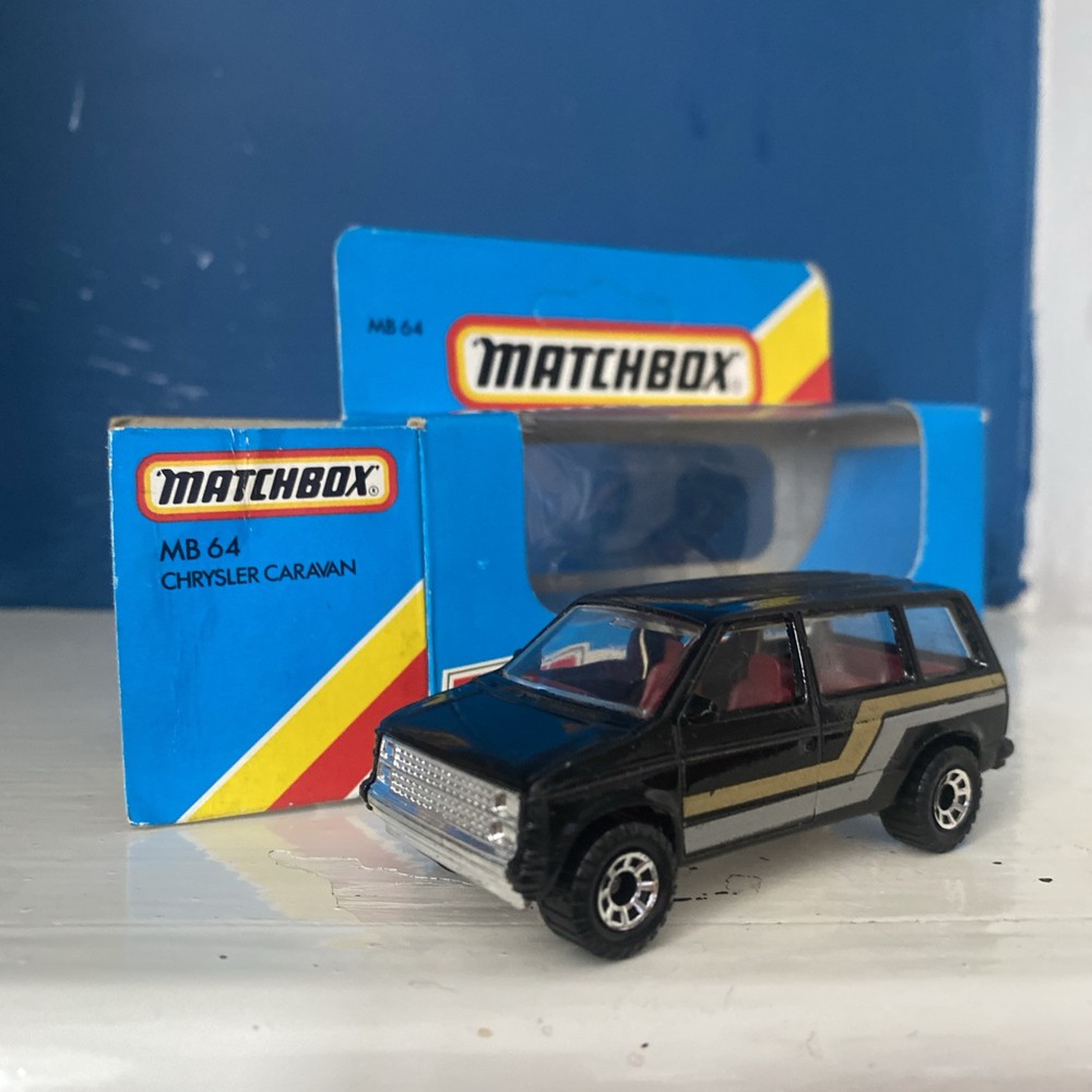 Matchbox MB64 Chrysaler Caravan