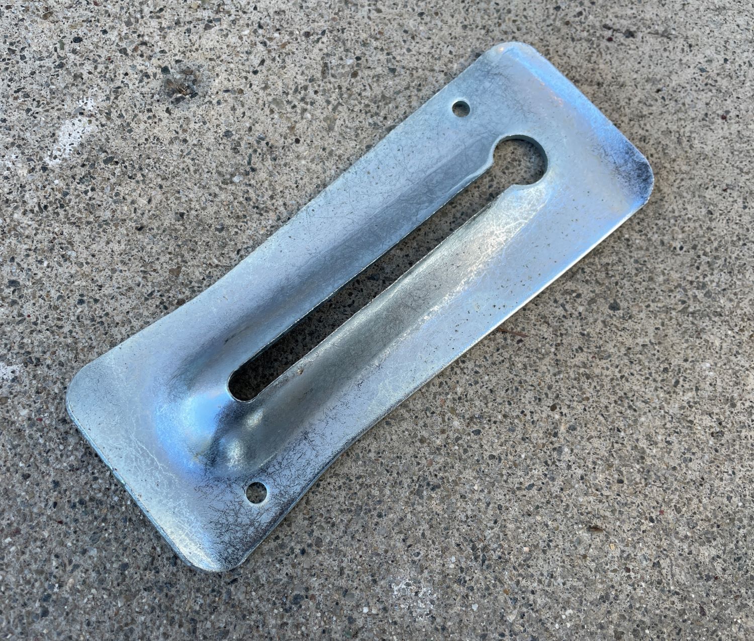 Sandbaggy Galvanized Steel Snap Tie Wedges (2 ⅜" x 6 ⅛") for Concrete Formwork