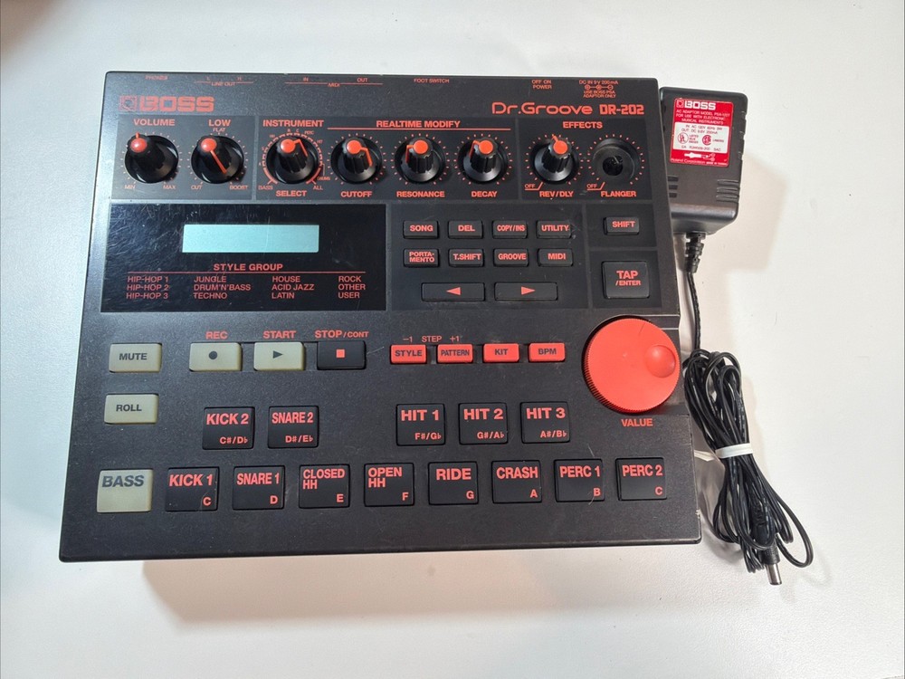 BOSS Dr. Groove DR 202 Drum Machine  (LCD SCREEN DOES NOT WORK)