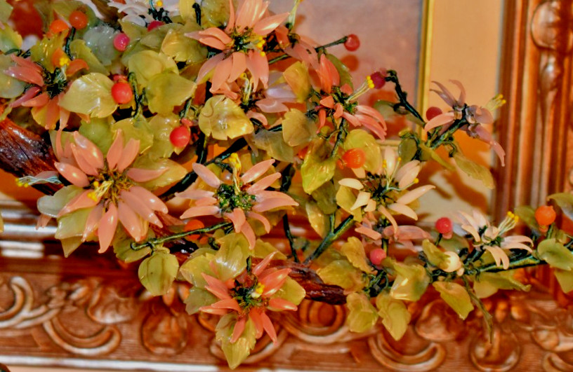 30" VINTAGE BONSAI PEKING JADE TREE IN 10" CLOISONNE BOWL W/EBONY STAND