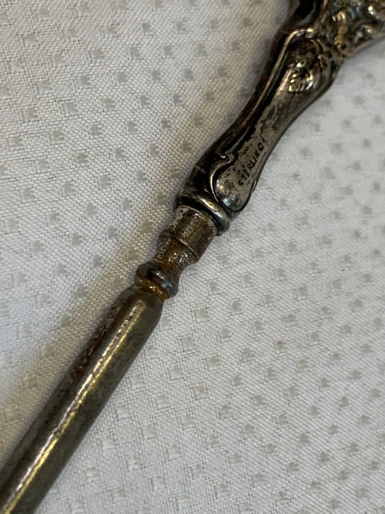 Vintage Sterling Silver Handled Button Hook Lace Puller Floral Repousse Design