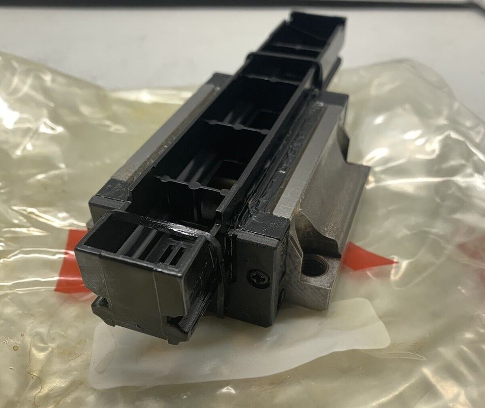 NSK LAH25EMZ LINEAR GUIDE BLOCK **NEW**