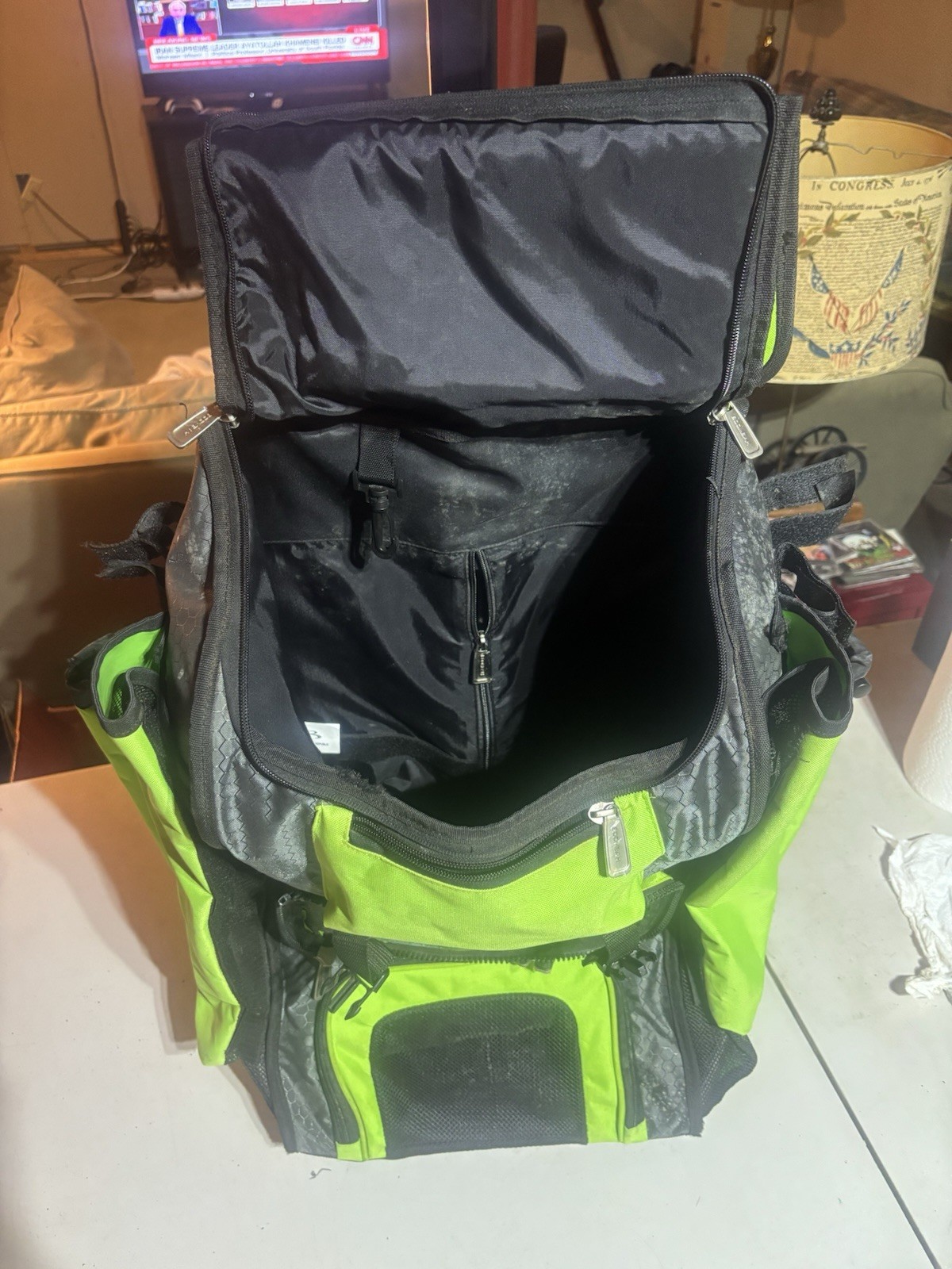 Boombah Rolling Superpack Catchers Bag Neon Green *missing Front Flap *