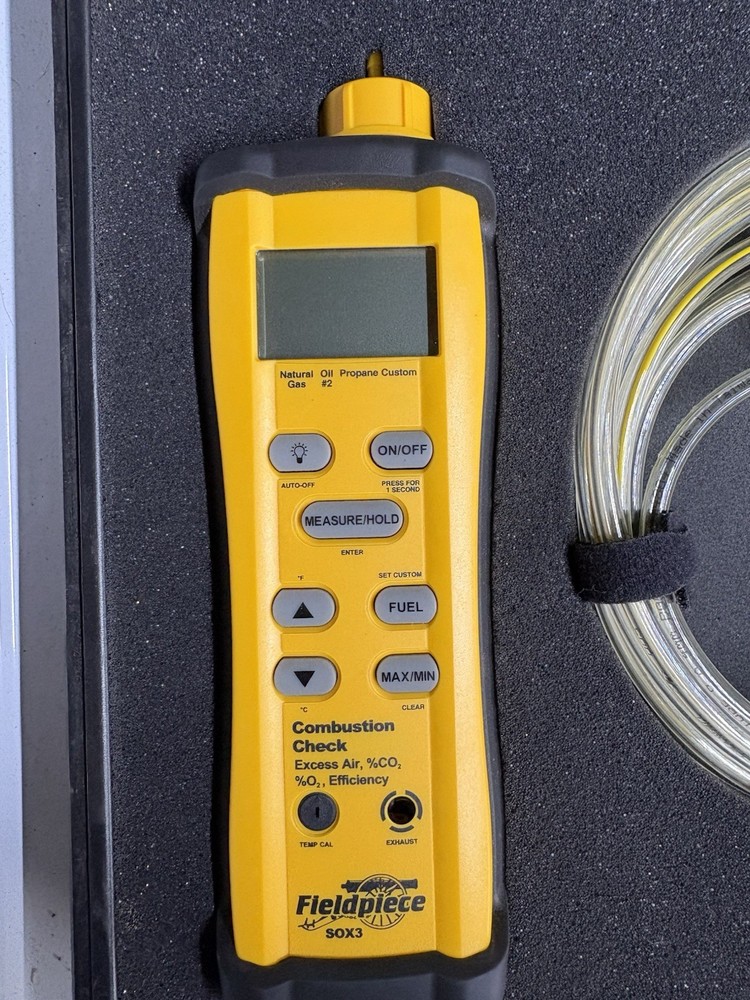 Fieldpiece SOX3 Combustion Gas Analyzer with AutoPump