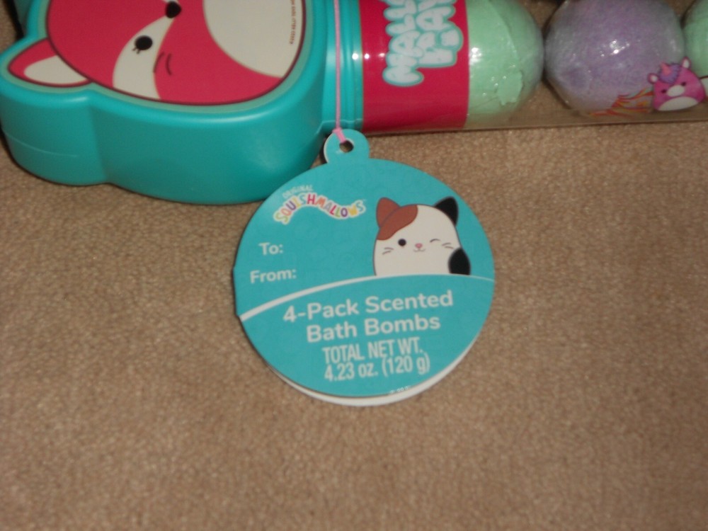 NEW, SQUISHMALLOW 4 PACK SCENTED BATH BOMBS