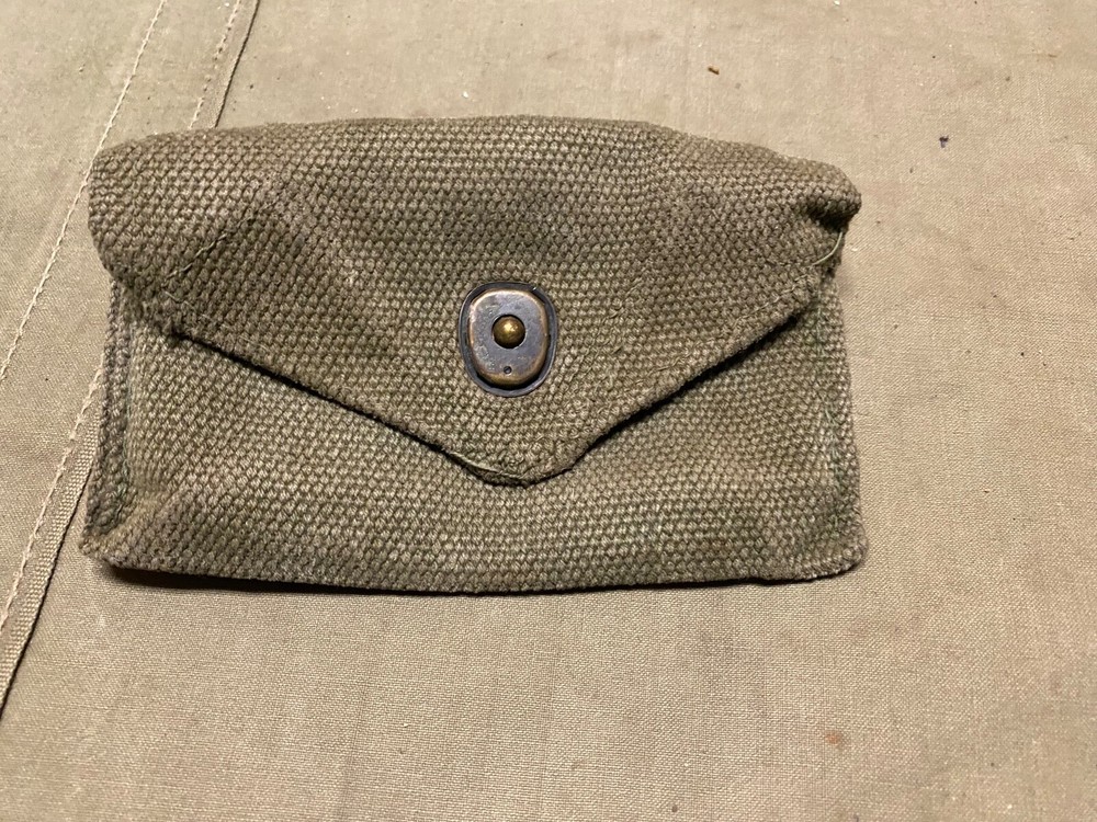 ORIGINAL WWII US ARMY 1942 FIRST AID CARLISLE BANDAGE CARRY POUCH-OD#7