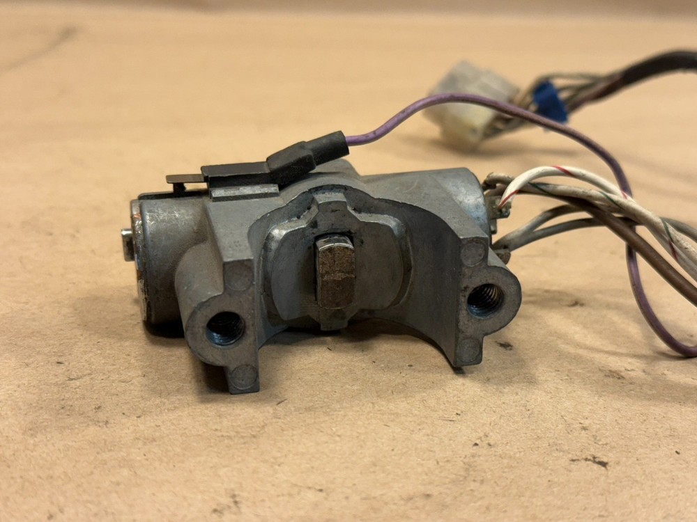 Original MG Midget MGB MGBGT Cylinder Lock Ignition Switch