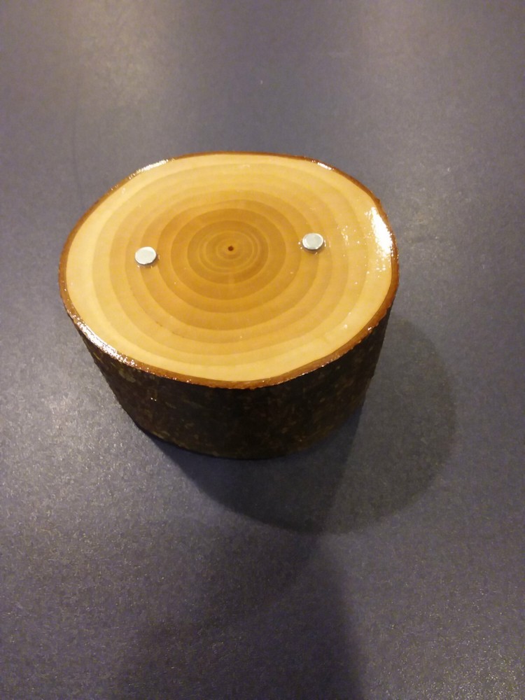 KNIFE DISPLAY STAND, SOLID PEAR WOOD