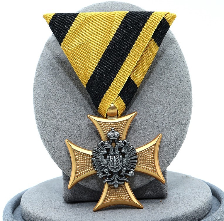 Officer's Military Service Decoration 3rd Class Austria-Hungary