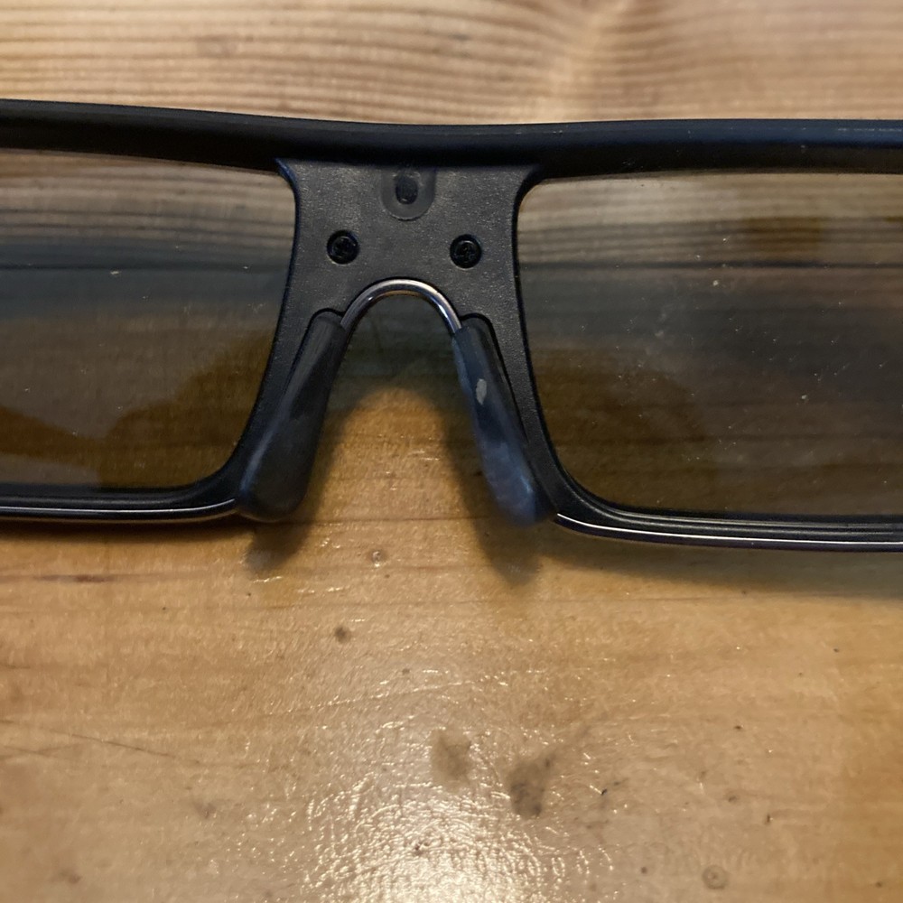 Sony TDG-BR100 3D Active Glasses *ONE Pair* With Soft Case