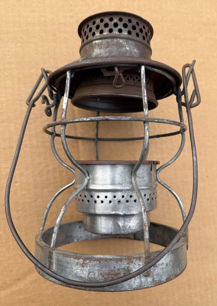 B&ORR Adlake 250 heavy engine base railroad lantern frame READ description