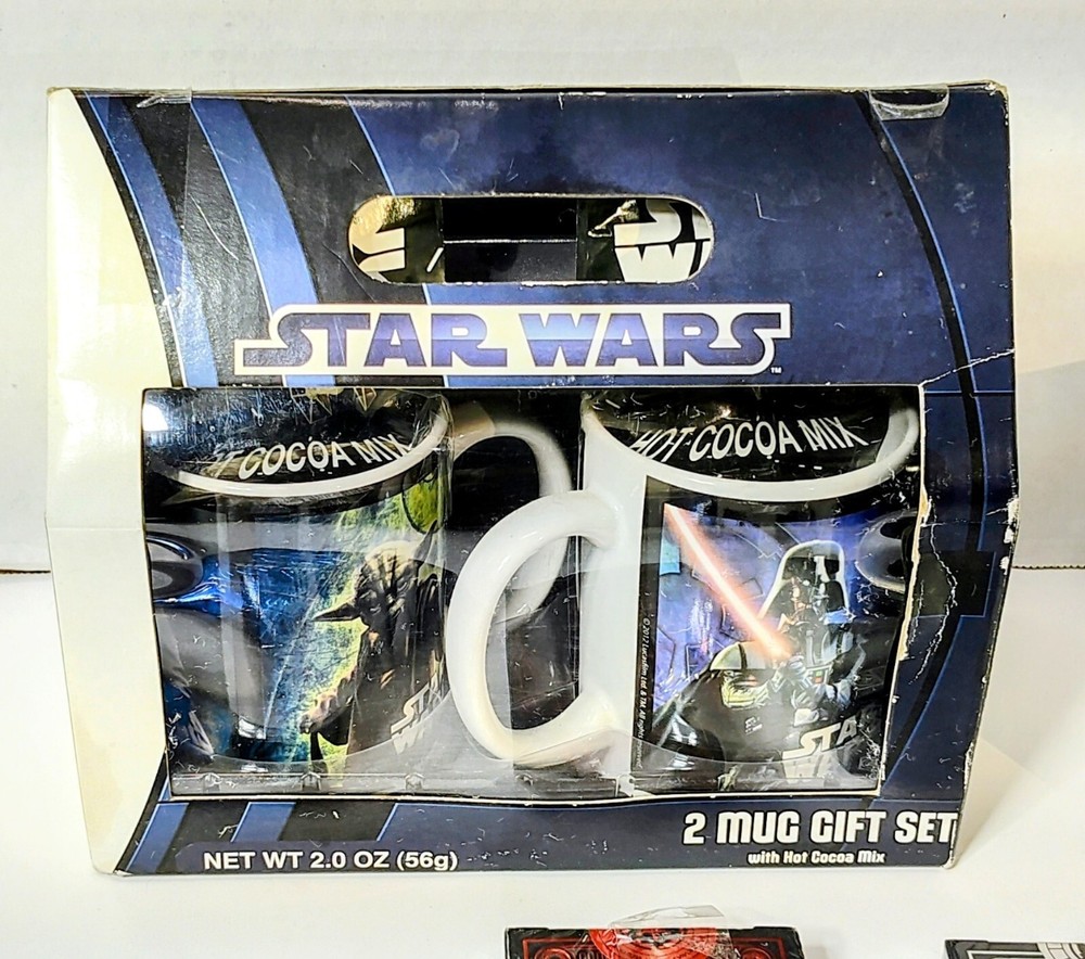 Star Wars 2 Mug Gift Set & Playing Cards