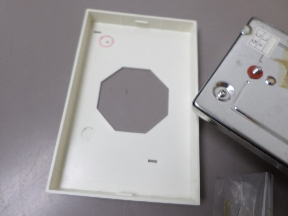 Universal Energy Control Inc. PIR-2000 Passive Infrared Occupancy Sensor 360°