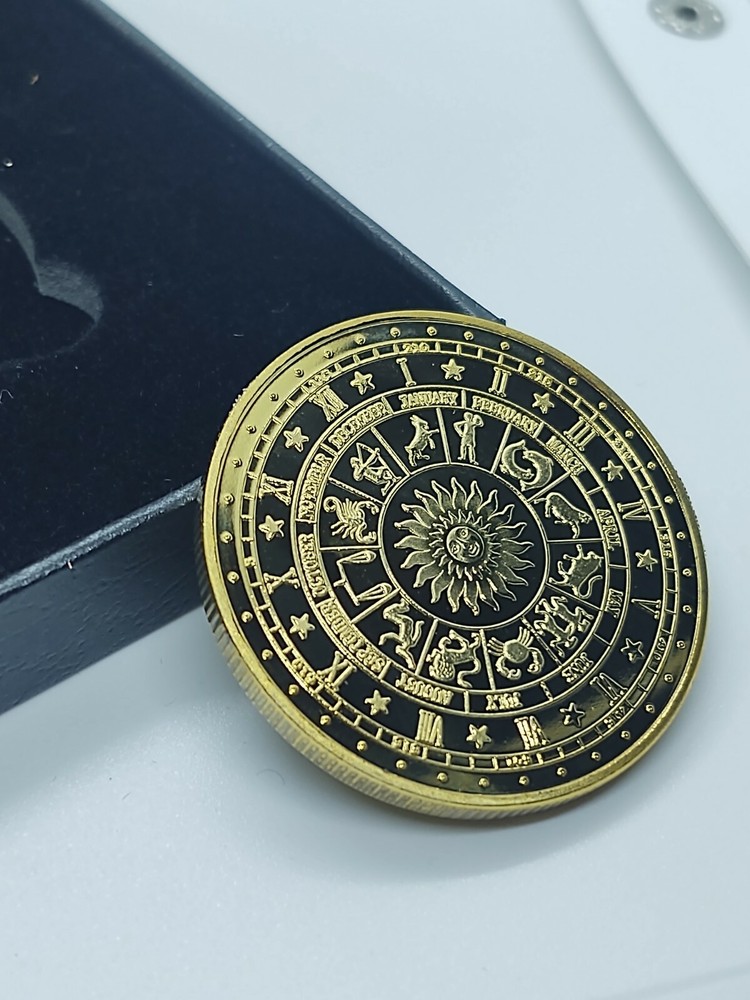 Commerative Horoscope AQUARIUS Coin