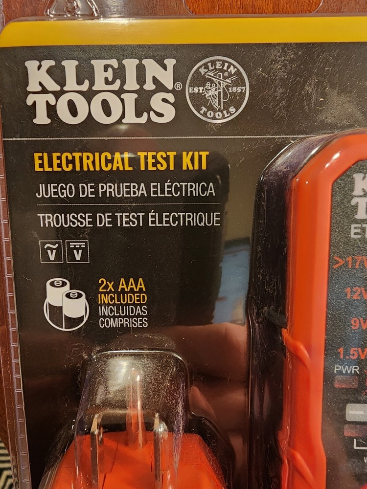 Klein ToolsDigital AC/DC Voltage and GFCI Receptacle Test Set