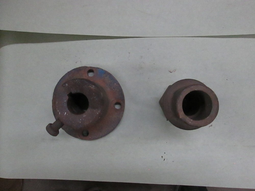 Propellar shaft log with coupler