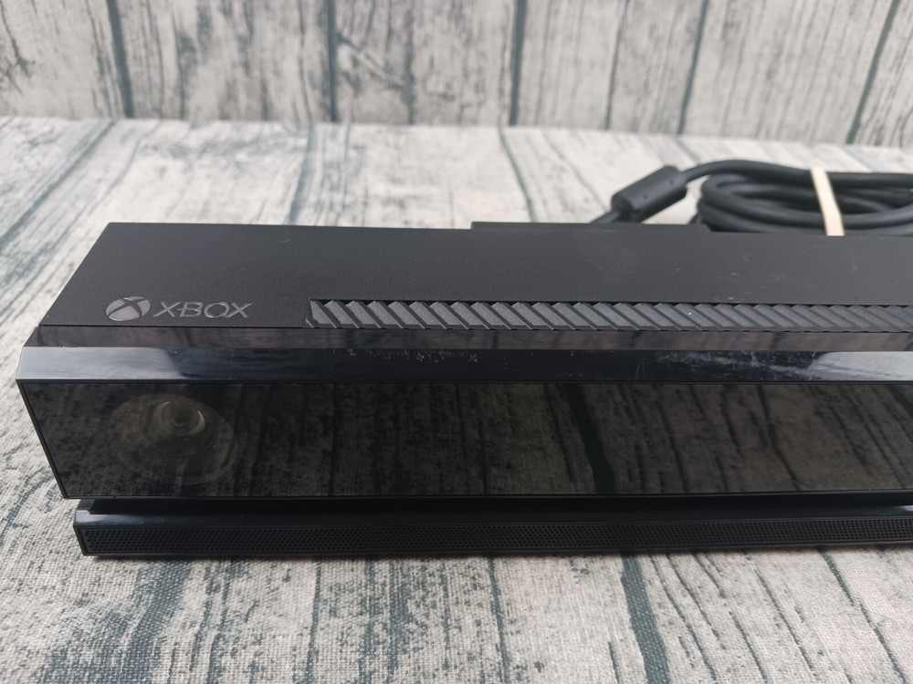 Microsoft Xbox One Kinect Camera Motion Sensor Bar Model 1520 OEM Genuine