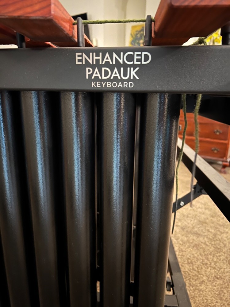 Marimba One 4.3 Padauk Marimba, Mint condition