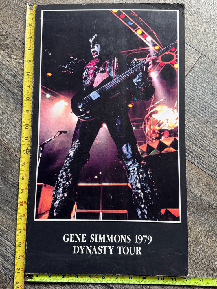 KISS Display Convention Tour Museum 1995 GENE SIMMONS Dynasty Tour Vintage Kiss
