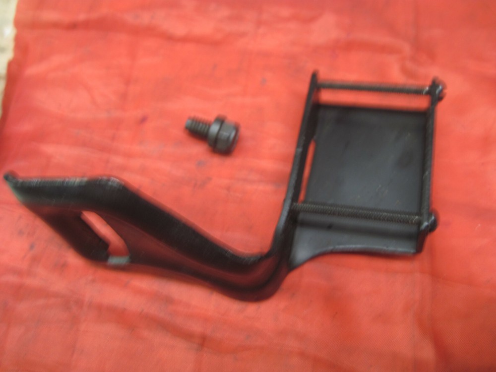 Singer BZ 9-8 Sewing Machine Motor Mounting Bracket 128