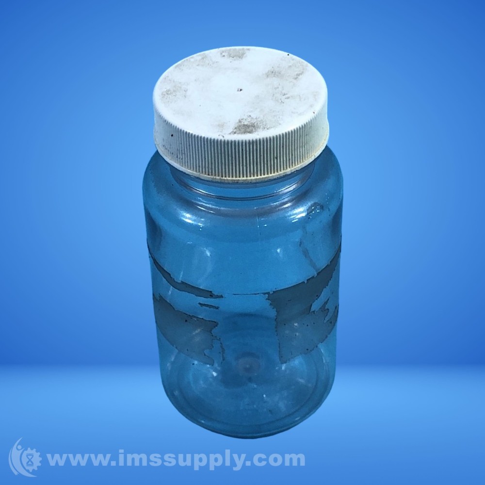 CLEAR PLASTIC BOTTLE WITH LID USIP
