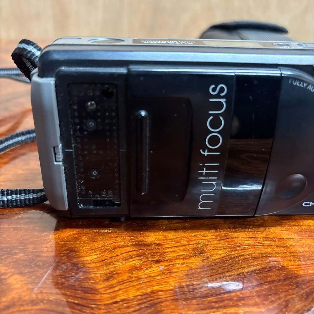 CHINON Auto 3001 Multi Auto Focus Black Fully Automatic Compact Camera 35mm
